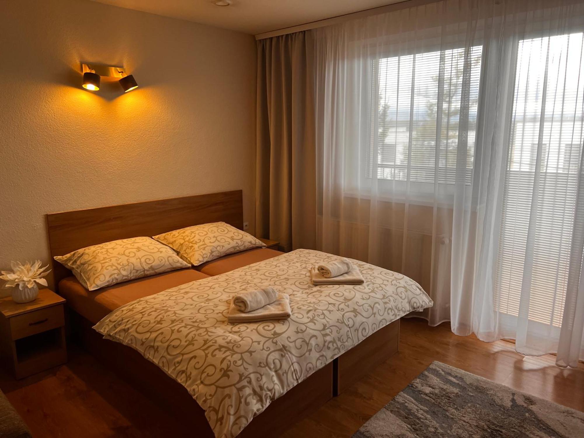 Apartmany Teddy ボイニツェ エクステリア 写真
