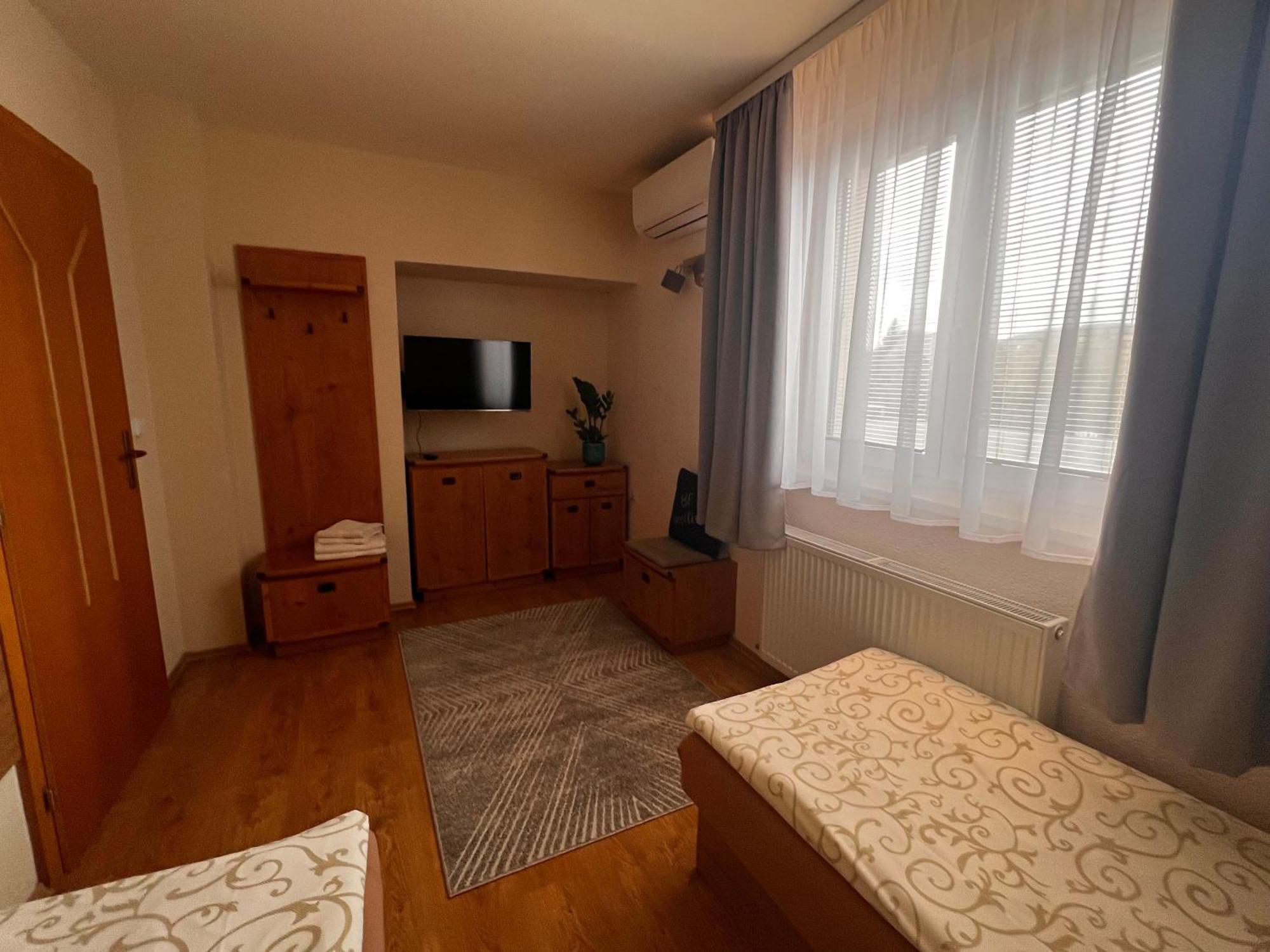 Apartmany Teddy ボイニツェ エクステリア 写真
